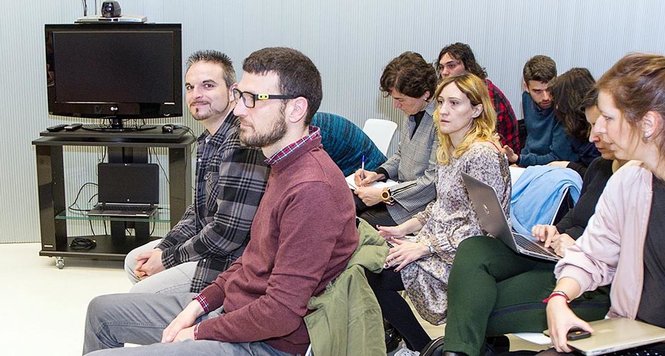 Pablo Alberdi, en primer plano, junto a Jorge Merino. / Abel Alonso (Efe)