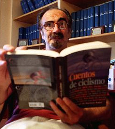 De Mingo defiende la poesía como "la deriva del diálogo con uno mismo"