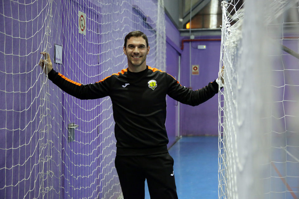 Luismi Ascorbe, técnico del Sporting La Rioja. / Clara Larrea