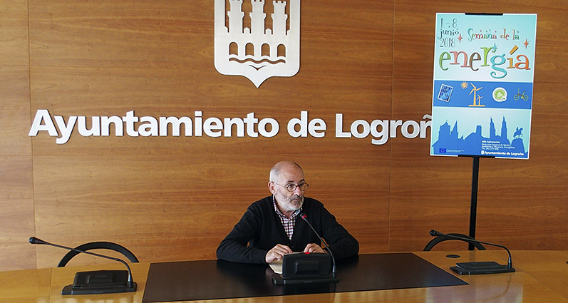 Jesús Ruiz Tutor presenta las actividades organizadas en la Semana de la Energía. / NR