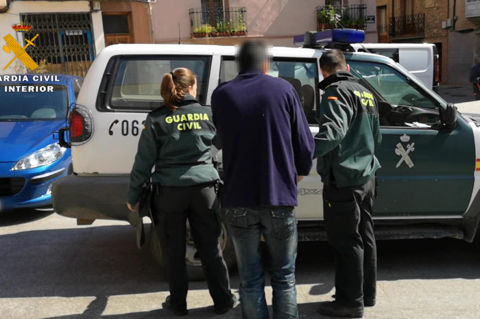 La Guardia Civil detiene a 5 jóvenes por 33 delitos en La Rioja Baja