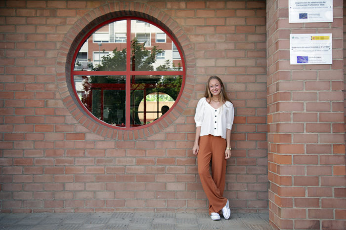 La alumna más brillante de la EBAU quiere ser embajadora en París