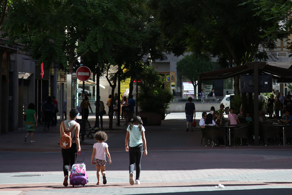 En La Rioja, la edad media de la maternidad fue a los 32,1 años. / Clara Larrea