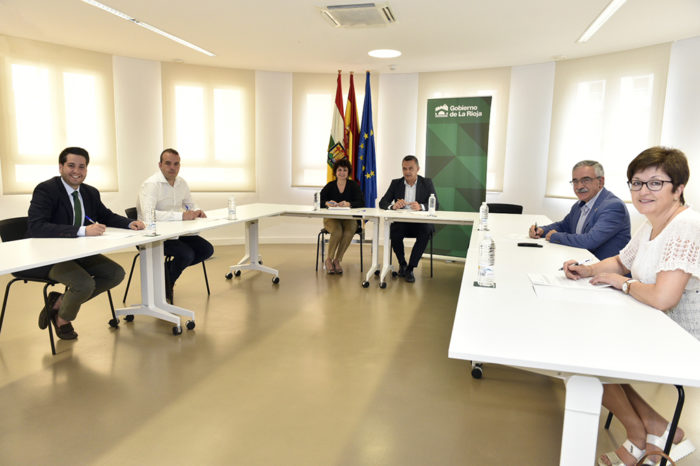 El Gobierno destina 1,2 millones para financiar la atención social de 37.000 riojanos