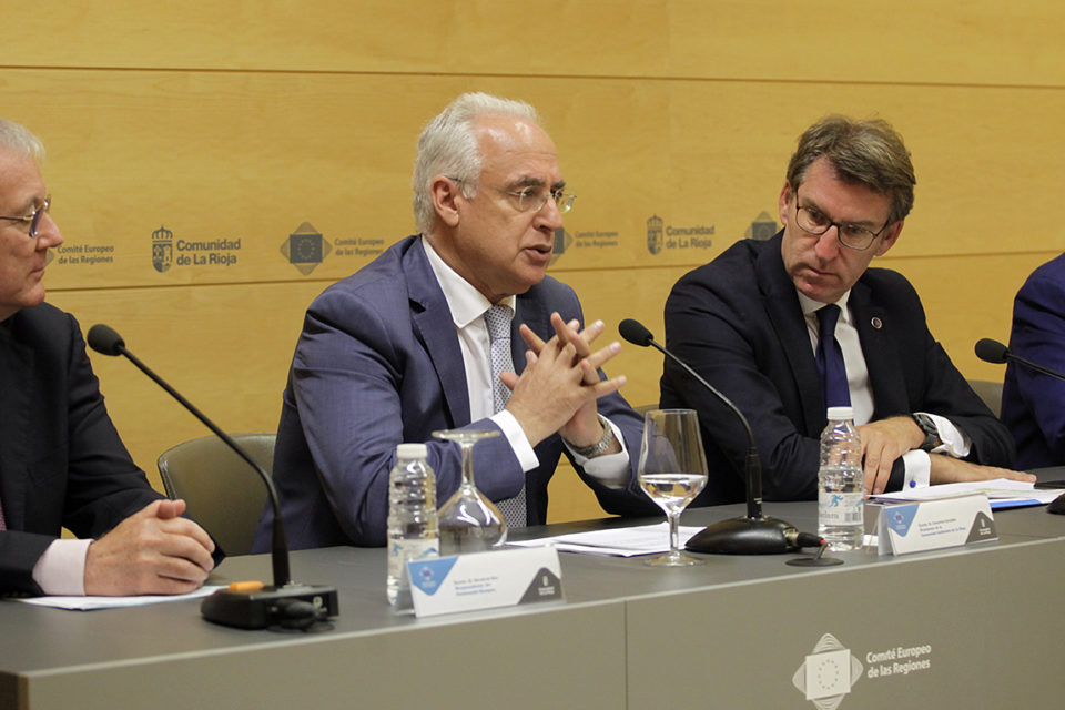 Ramón Luis Valcárcel, vicepresidente del Parlamento Europeo, y los presidentes de La Rioja, José Ignacio Ceniceros; Galicia, Alberto Núñez Feijóo; y Aragón, Javier Lambán. / Ingrid