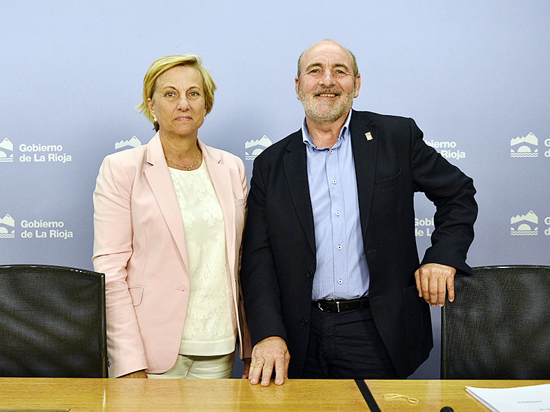 Presentación de las novedades culturales y turísticas este verano en San Vicente. / NR