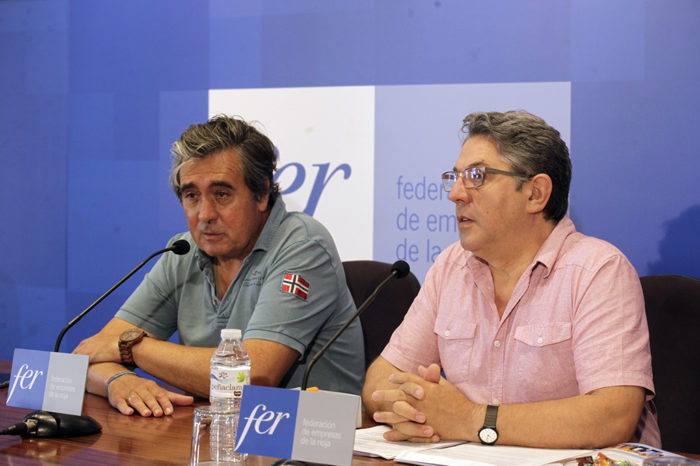 Las librerías sopesan acciones legales por la venta de libros en colegios concertados