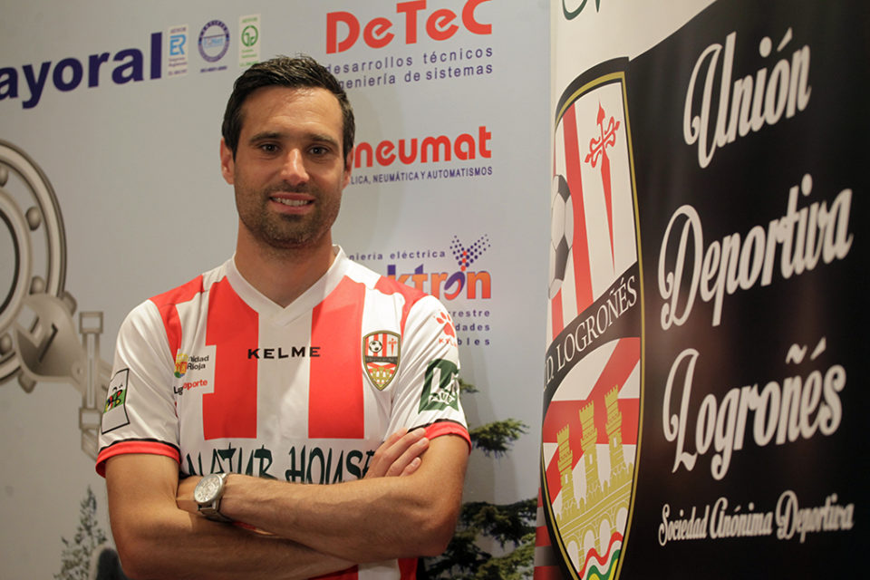 Javier Flaño, en la presentación como jugador de la UDL. / Ingrid