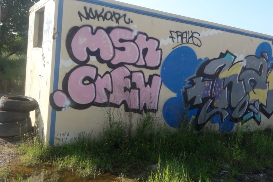 El PSOE denuncia que en este lugar hay un vertedero ilegal de neumáticos. / PSOE