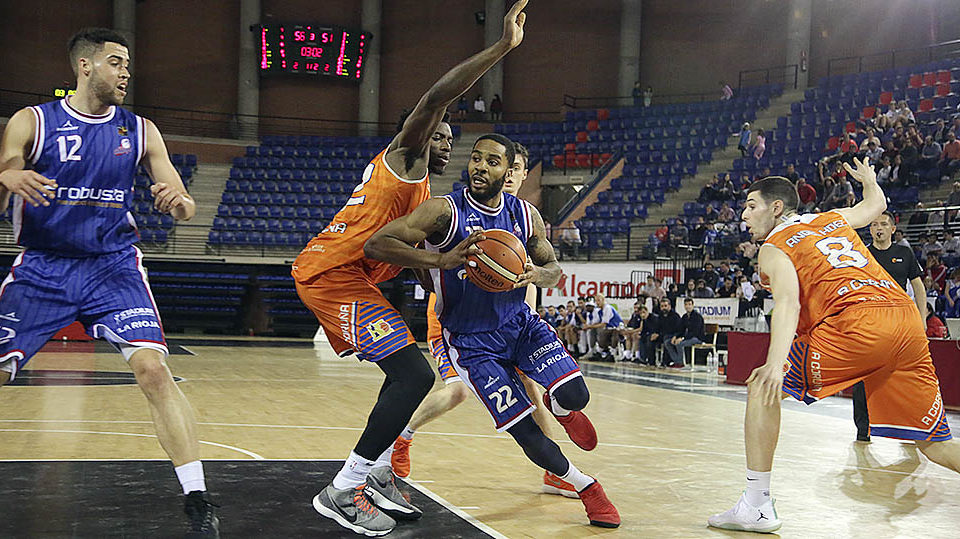 El Clavijo está integrado en la Conferencia Oeste de la LEB Plata. / Clara Larrea