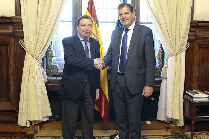 Nagore pide al nuevo ministro de Agricultura que se involucre en las infraestructuras agrarias y el regadío