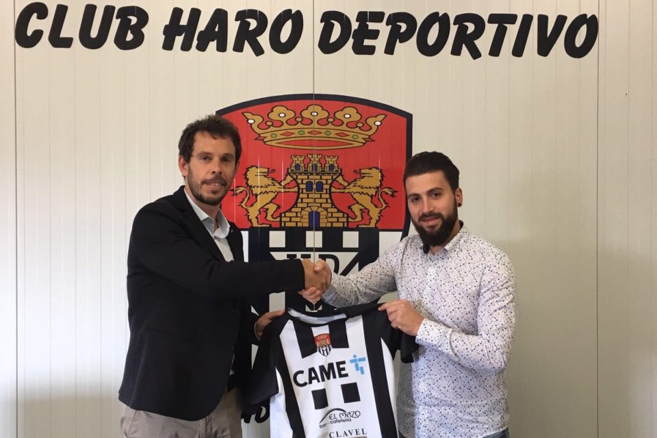 Aitor Calle cuenta con la experiencia de haber entrenado seis temporadas al Deusto y la pasada al Portugalete. / Haro Deportivo