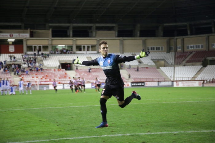 Fermín Sobrón ficha por el Haro