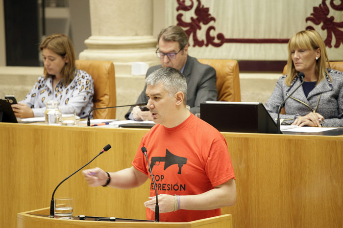 Cantabrana asegura que "vuelve" a las primarias de Podemos La Rioja