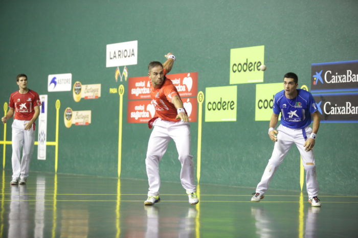 Ezkurdia se frota las manos