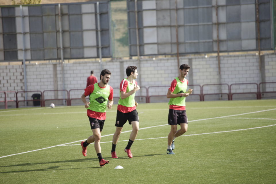 Sergio Rodríguez dará minutos a los menos habituales esta tarde en el Nuevo Ganzábal de Langreo. / Ingrid
