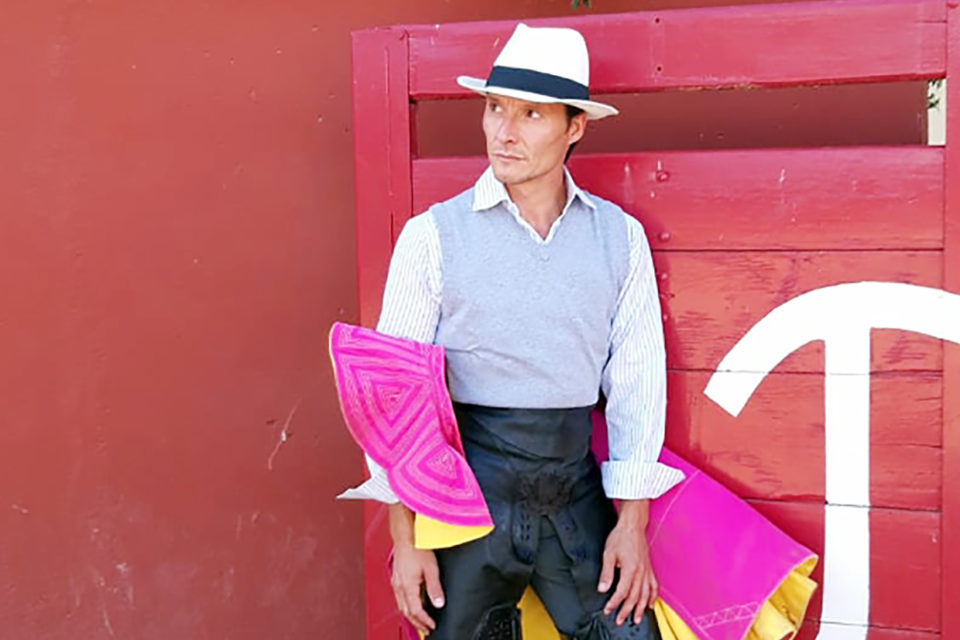 Diego Urdiales entrenando esta semana para San Mateo en la finca de El Pilar. / NR