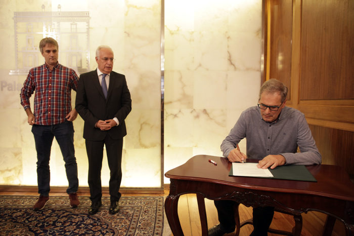 Empleados de la comunidad trabajarán 36 horas desde el 1 de enero