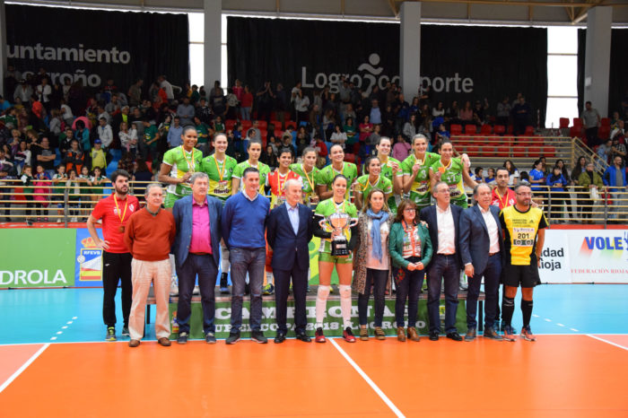 De título en título