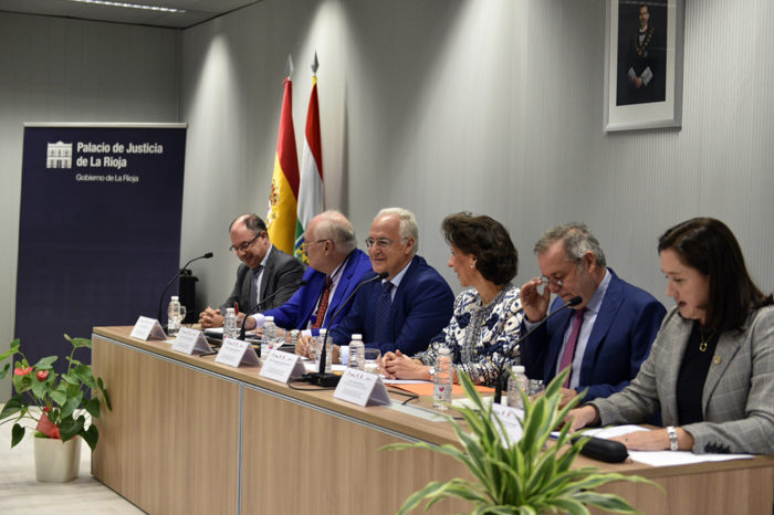 La contratación pública acapara el 41 % de la fiscalización del Tribunal de Cuentas