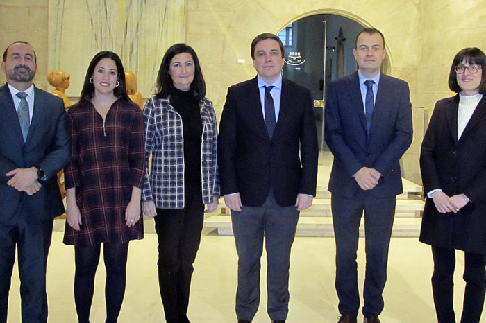 Educación y Empleo incrementa su presupuesto casi un 6 %