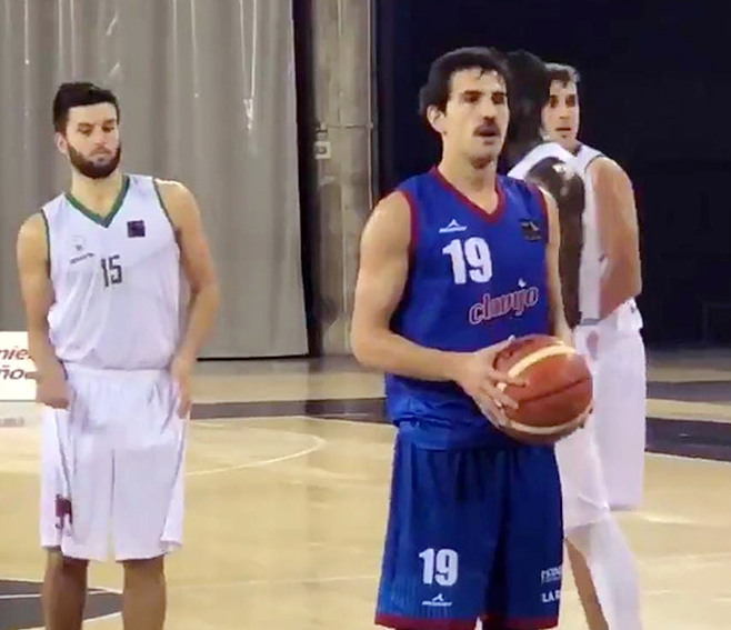 El Clavijo se enfrentó anoche al Gijón, cosechando su tercera derrota. / NR