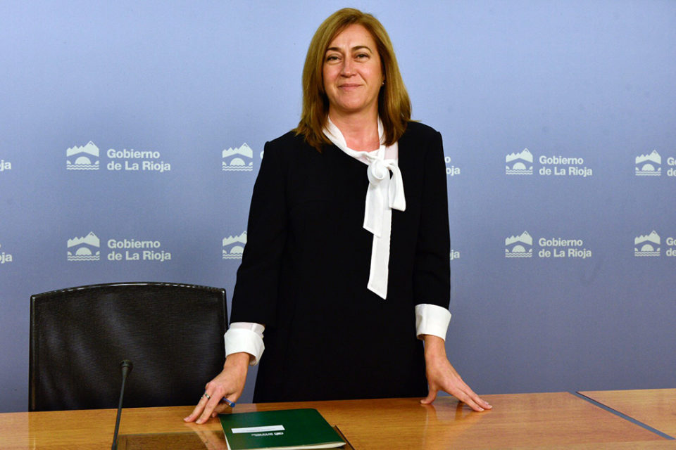 Begoña Martínez Arregui, portavoz del Gobierno riojano. / NR