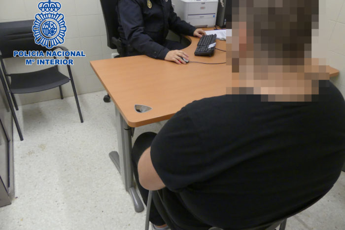 Detenidos 'in fraganti' dos jóvenes por intentar robar una vivienda de Logroño con la familia dentro