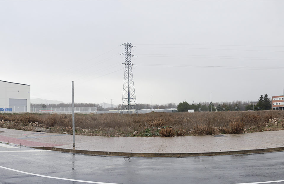 Polígono industrial I-9 de Villamediana, donde ya han formalizado su instalación 10 empresas. / Darío Uruñuela