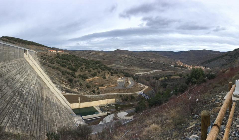 La presa de Enciso estará al máximo de su capacidad en dos o tres años. / Clara Larrea