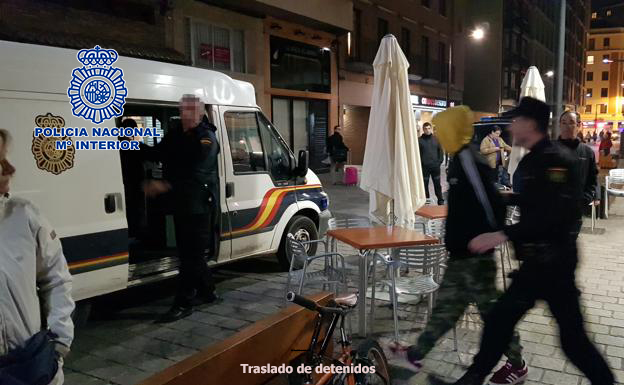 La Policía busca a 3 personas relacionadas con la 'okupación' de un piso en Logroño