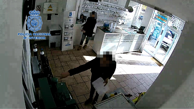 Identificada la autora de varios hurtos en Logroño que simulaba una discapacidad para robar