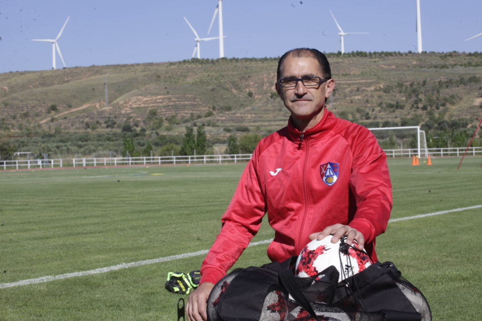 Tomás Lorente, presidente del Calahorra, durante el primer entrenamiento del curso. / Ingrid