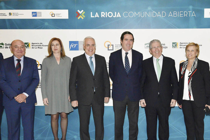 Ceniceros busca inversión privada para que La Rioja sea más competitiva