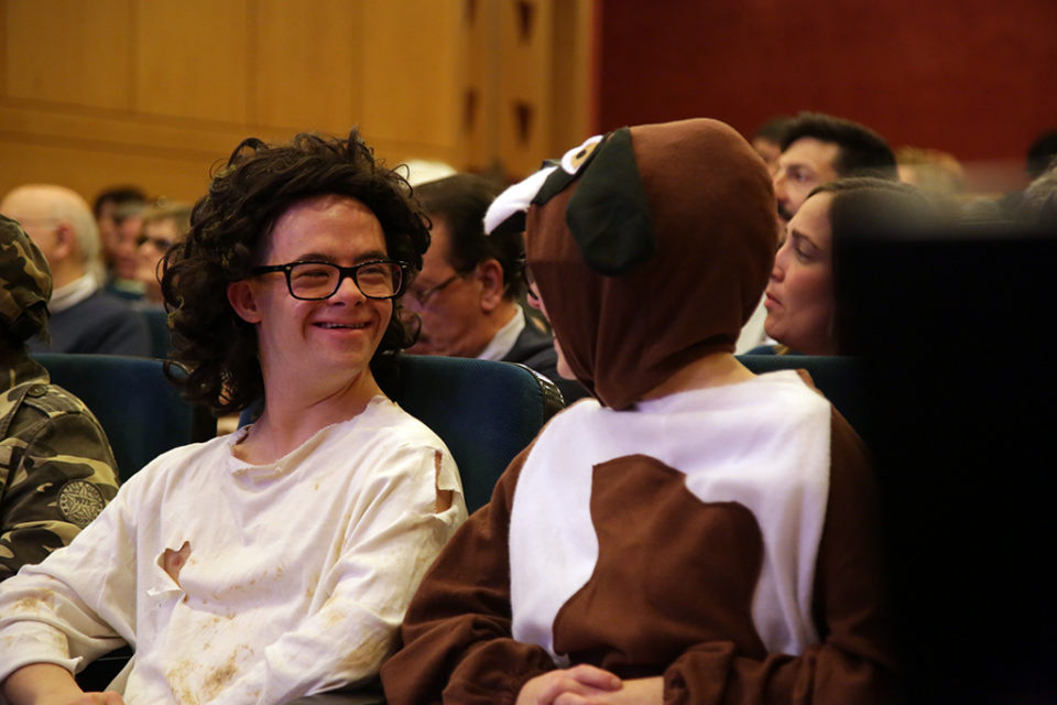 Asistentes al acto organizado por ARSIDO. / NR