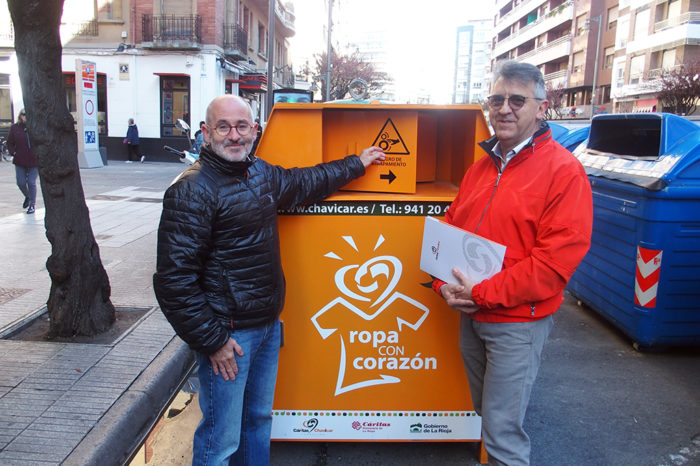 Logroño amplía a 35 los contenedores de recogida de ropa