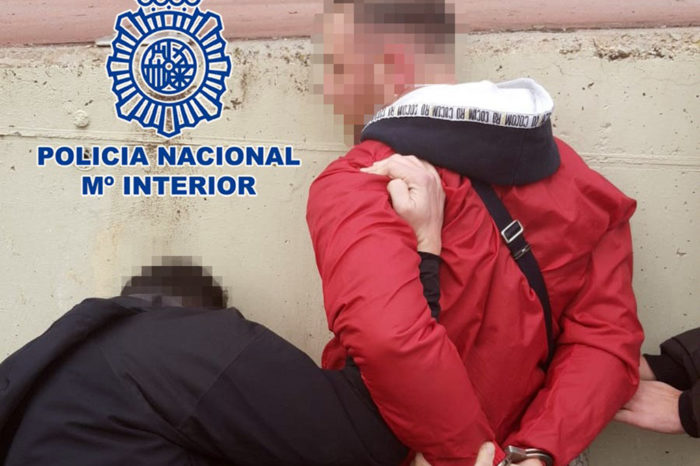 Dos detenidos por robar ropa a la empresa para la que trabajaban