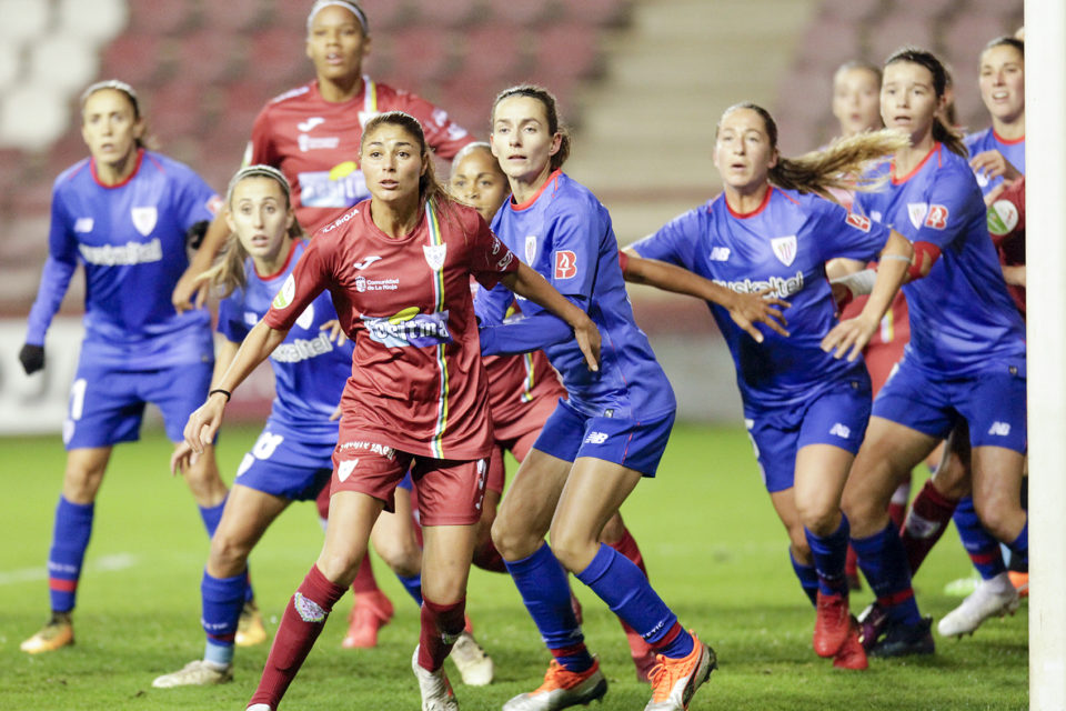Imagen del duelo entre el EDF y el Athletic, ambos equipos en Primera División que se volverán a enfrentar el próximo 13 de marzo. / Darío Uruñuela.