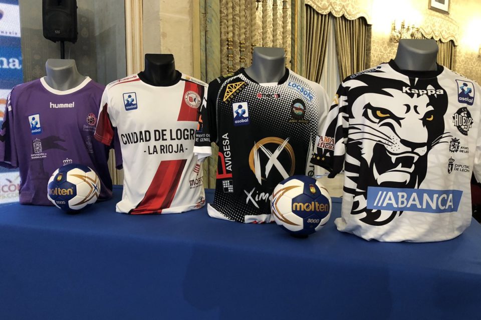 El BM Logroño se enfrentará en cuartos al Guadalajara. / RFEB