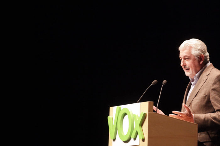 Cutillas cree que Vox "entrará con fuerzas en el Congreso y en el Senado"