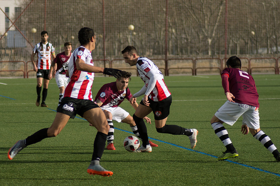 El Haro ha sido el primer equipo del grupoXVIen clasificarse para el ‘play off’. En principio, la SDLle acompañará en la lucha. / SDL