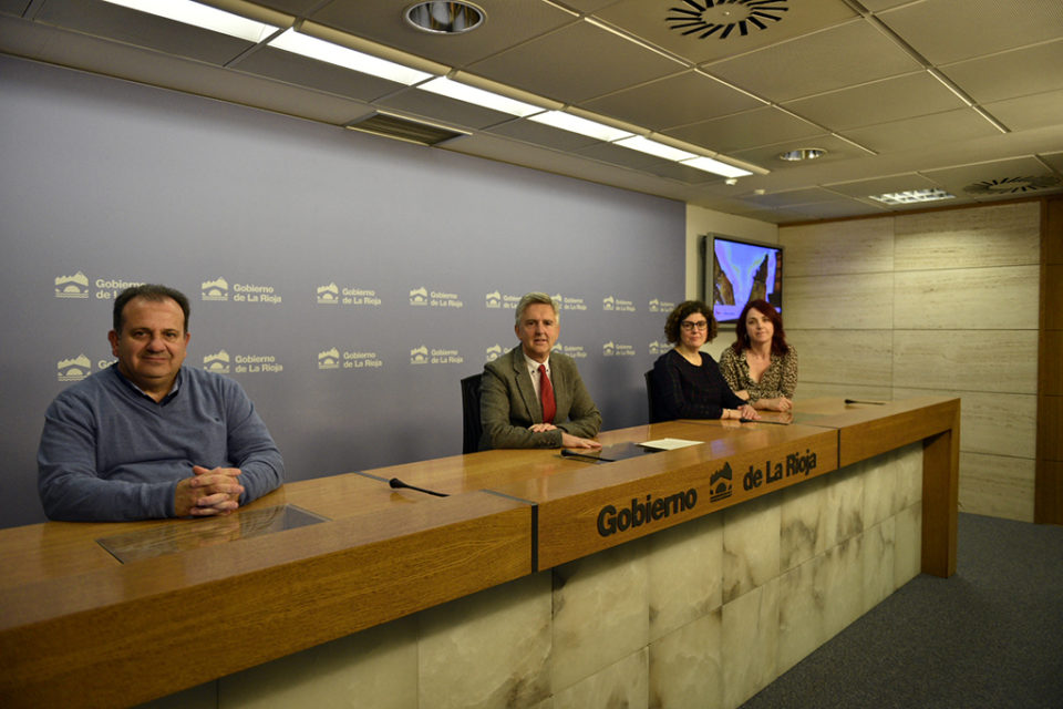 Presentación del 'Milenariobus'. / NR