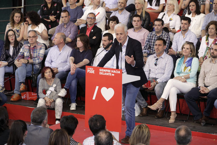 Hermoso de Mendoza será este sábado alcalde de Logroño con el apoyo del PR