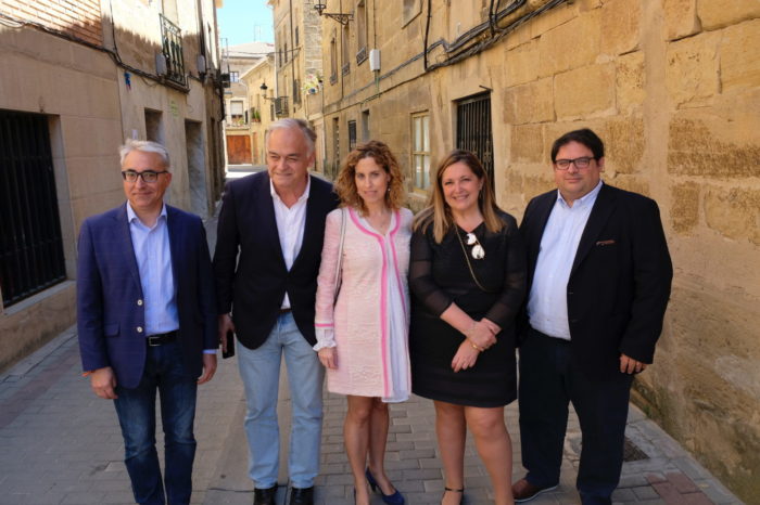 González-Pons dice que el PP defiende la política agraria y el vino español