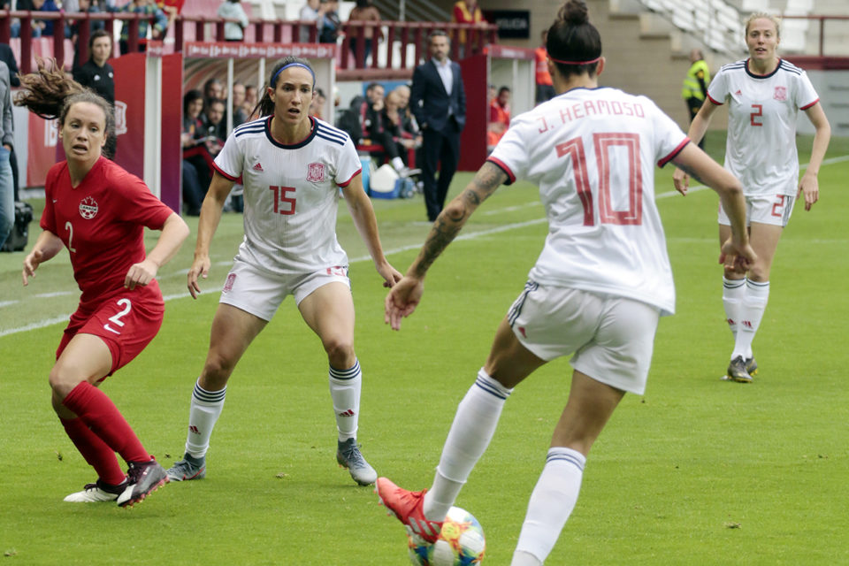 España y Canadá empataron a cero en Las Gaunas. / Darío Uruñuela