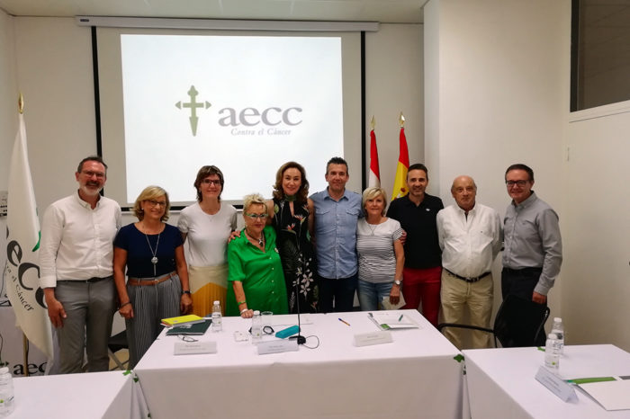 Divina López deja la Presidencia de la AECC en La Rioja por problemas de salud