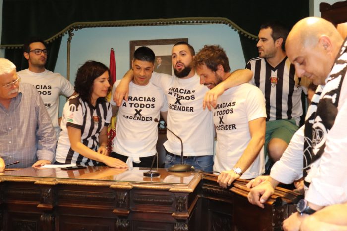 Aitor Calle, el pilar del Haro en Segunda B