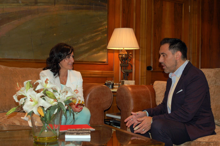 Andreu intentará el 15 ser investida presidenta de un gobierno monocolor