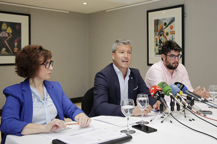 Grupo Arnedo y CETM aconsejan a los transportistas no circular aún por la N-232 ante las dudas de la sentencia