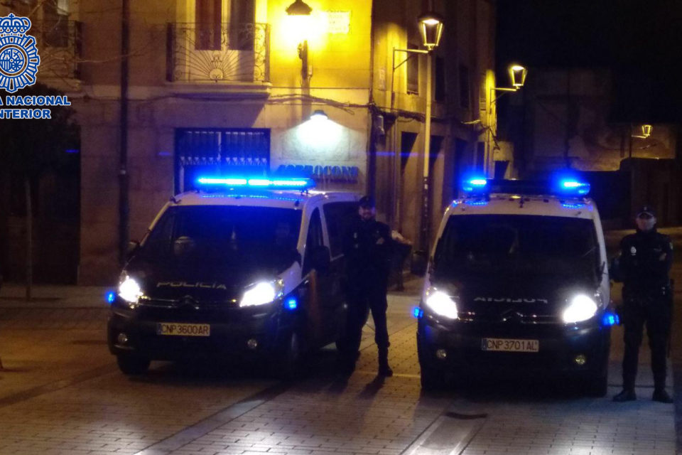 Dispositivo preventivo establecido por la Policía Nacional durante San Mateo en las zonas de ocio. / Policía Nacional